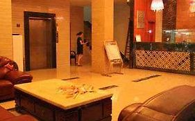 Super 8 Ningbo Cai Hong Nan Lu Hotel 2*